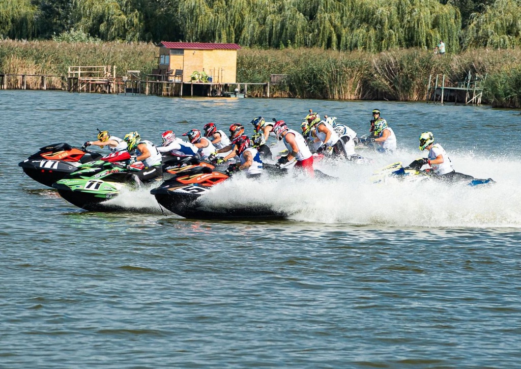 Read more about the article Három Európa-bajnoki cím jet-skiben