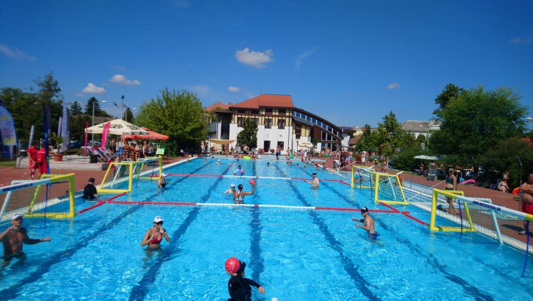 Read more about the article Water Skyball: fókuszban az ügyesség és a taktika