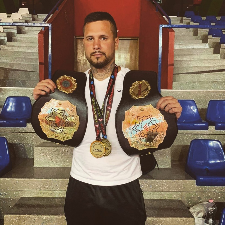 Read more about the article Újra nemzetközi versenyen bizonyítottak kick-boxosaink