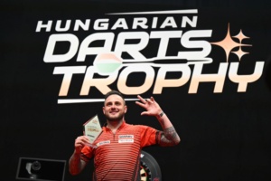 Hungarian Darts Trophy – Rendhagyó versenyen győzött Joe Cullen