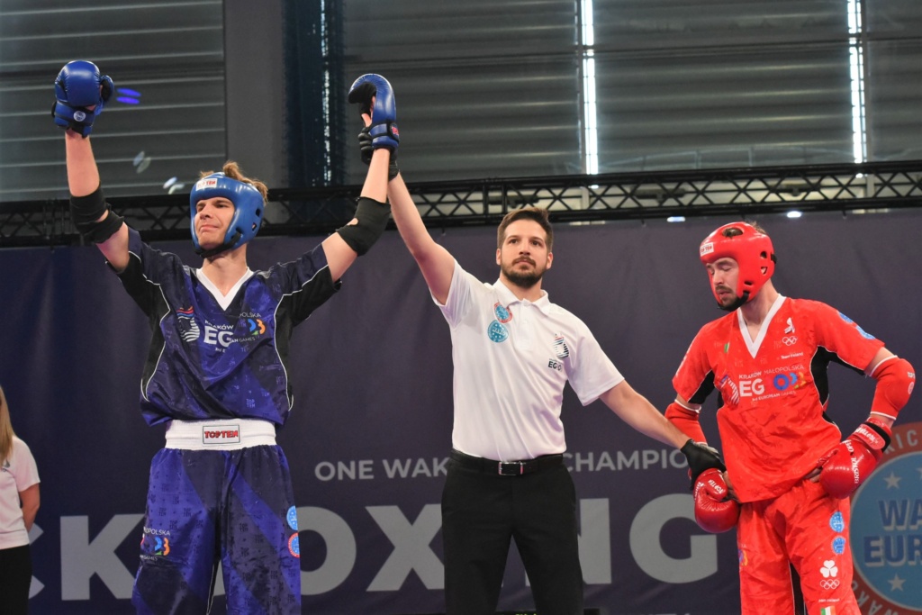 Read more about the article Európa Játékok – Aranyérmes a kick-boxos Bálint Martin