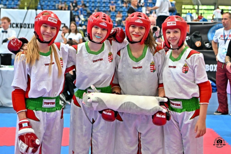 Read more about the article Budapesti kick-box vb: öt elsőség a zárónapon