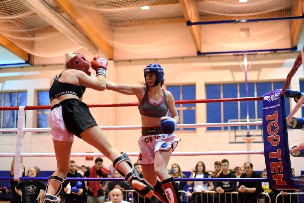 Read more about the article Az év kick-boxosa szerint az elszántság és a kitartás a sikereinek kulcsa