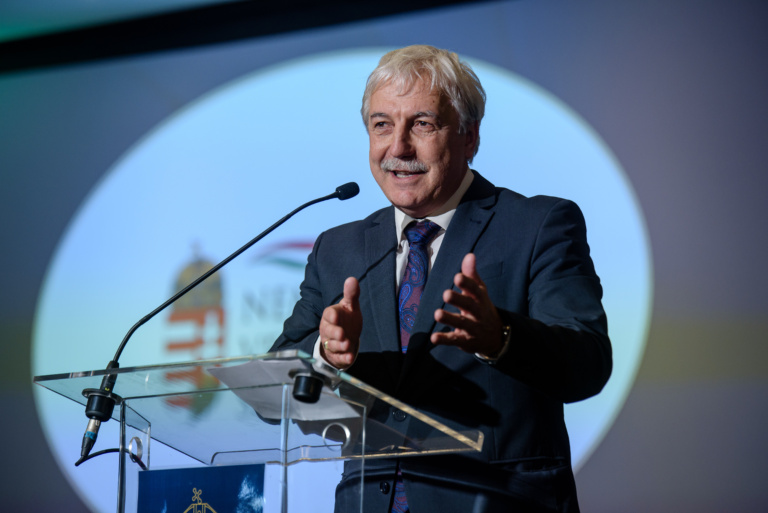 Read more about the article Szumó Eb – Mészáros János lett a kontinensbajnokság fővédnöke