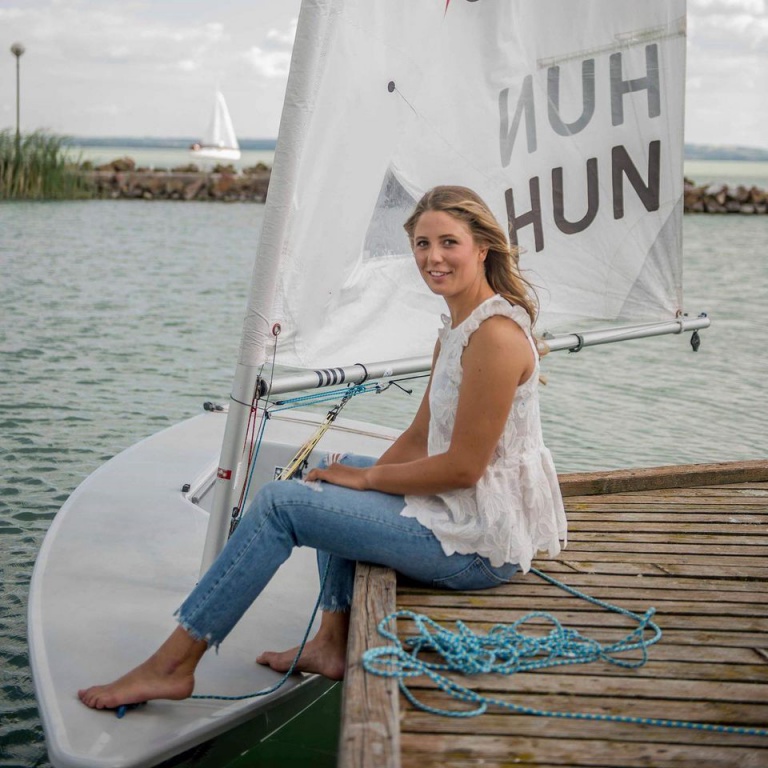 Read more about the article Érdi Mária ismét a legjobb női vitorlásversenyző!