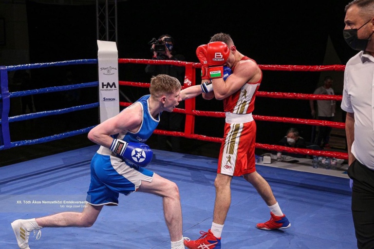 Read more about the article Ökölvívásban is jeleskedik a fiatal kick-boxos klasszis
