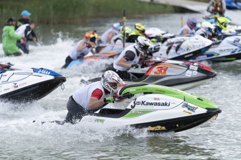 Read more about the article Jet-ski: Több nemzet versenyzői is indultak az ITM Kupán