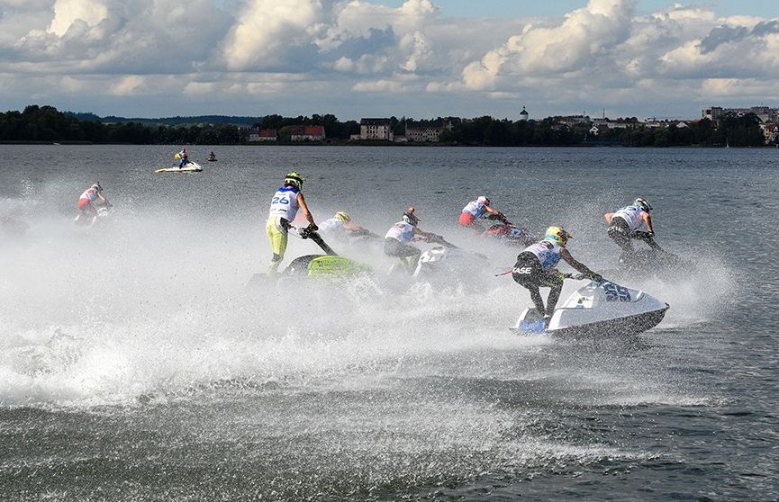 Jet-ski: Összesen egy tucat érmet szereztek a magyarok a felnőtt Eb-n és junior vb-n