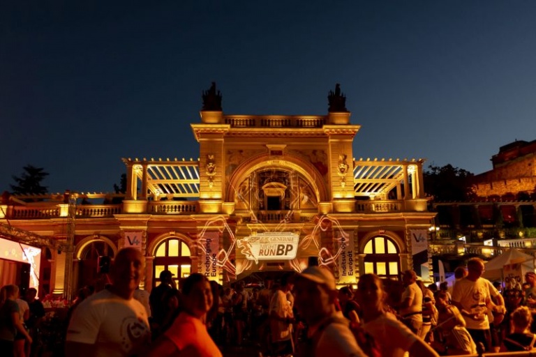 Read more about the article Generali Night Run Budapest