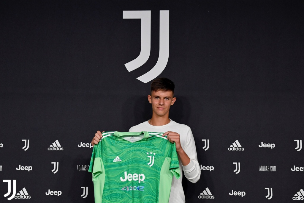Read more about the article Kassáról igazolt kapust a Juventus