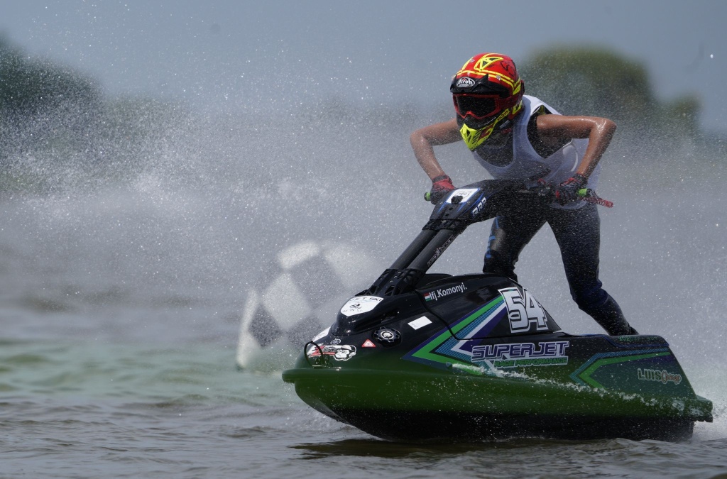 Read more about the article Jet-ski – Aranybetűkkel íródott be a 2021-es év a sportág történetébe
