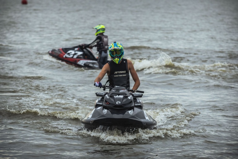 Read more about the article Kezdetét vette a magyarországi jet-ski Eb