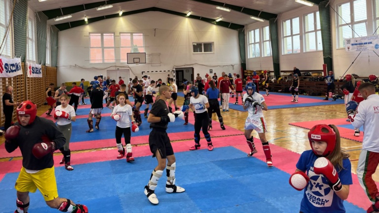 Read more about the article A full-contactosok is éremre számítanak a kick-box vb-n
