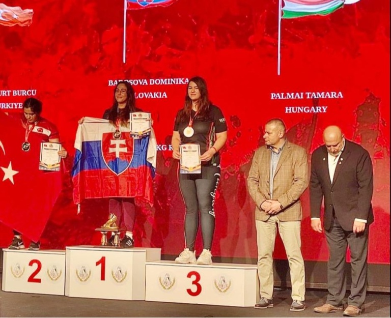 Read more about the article Szkander-világbajnokság: Két magyar érem eddig…