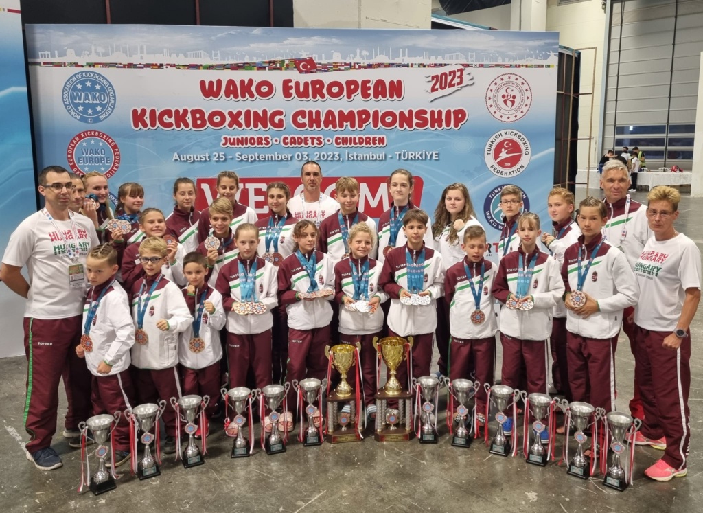 Read more about the article Magyarország harmadik lett az utánpótlás kick-box Eb-n