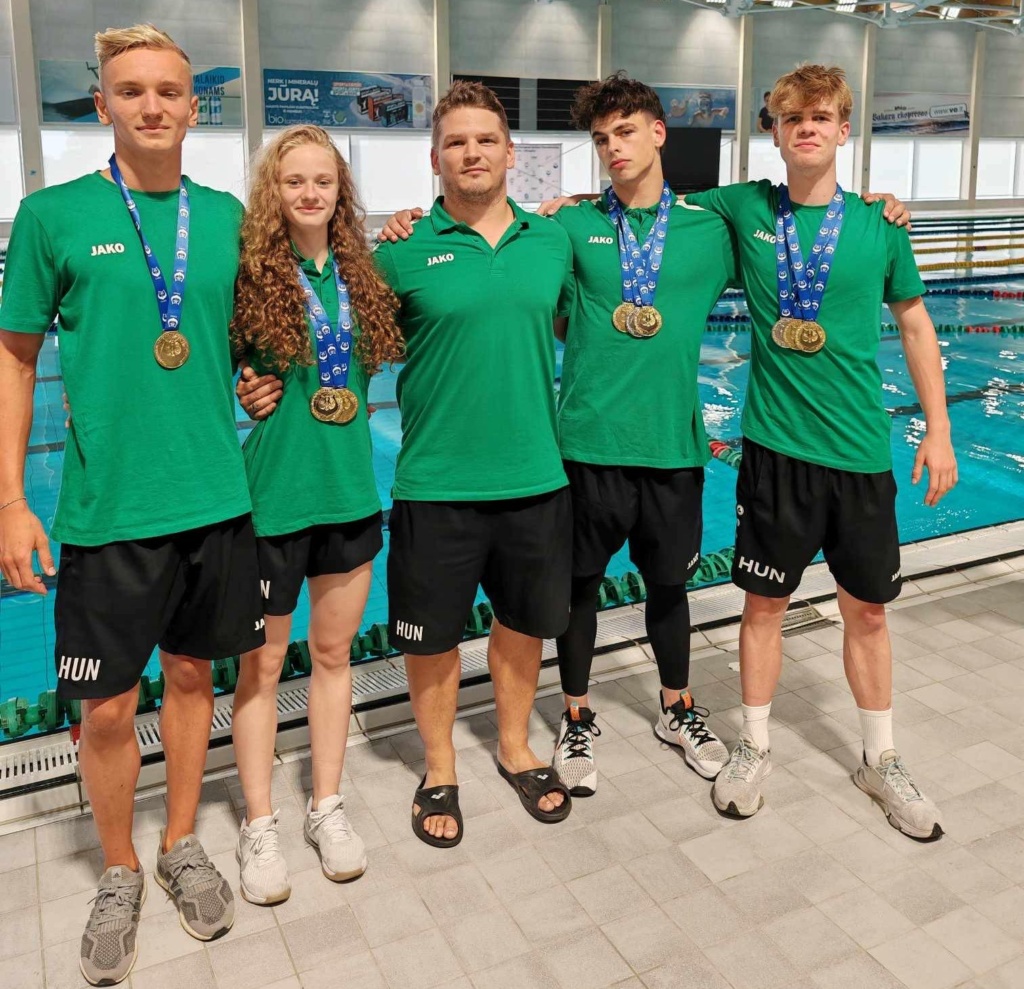 Read more about the article Búvársport – A magyarok 15 érmet szereztek a junior Eb-n!