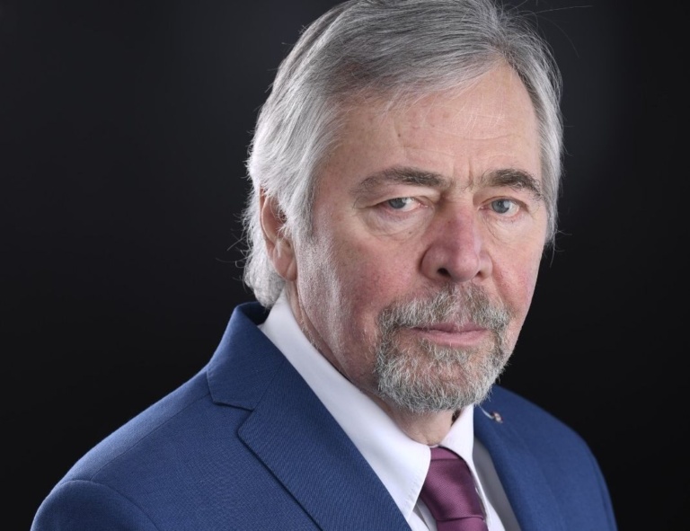 Read more about the article Czeller Béla visszavonul a Magyar Jet-Ski Szövetség éléről