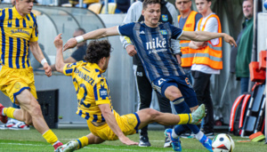 Read more about the article Az FC Kassa szoros vereséget szenvedett Dunaszerdahelyen – izgalmas végjáték után 3–2 lett a végeredmény