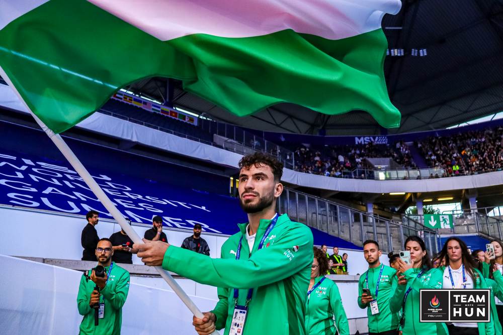 Read more about the article Látványos megnyitóval kezdetét vette a 2025-ös Egyetemi Világjátékok