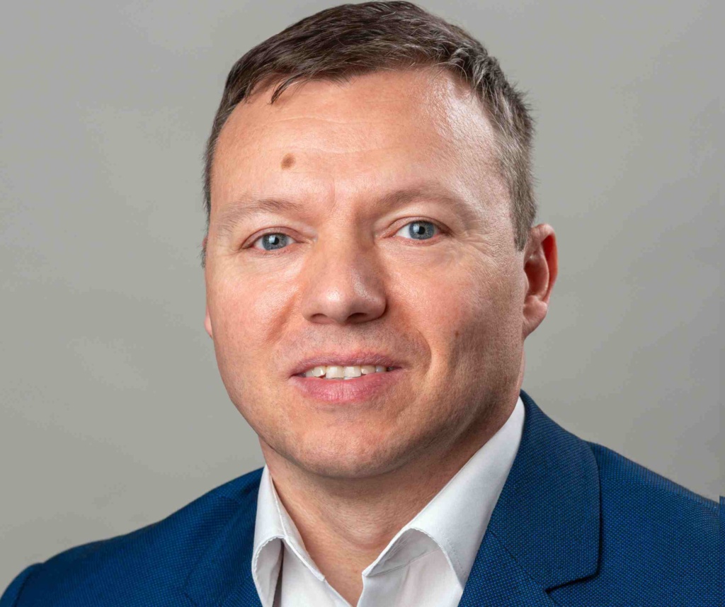 Read more about the article Berke Lóránd maradt a Magyar Erőemelő Szövetség elnöke
